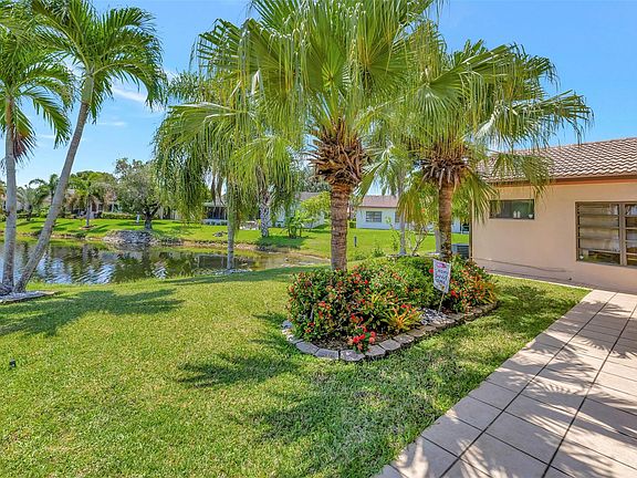 3rd image of 10530 NW 71st Place