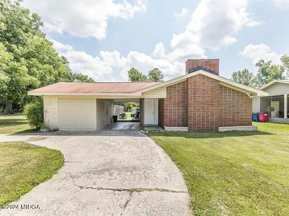 5810 Nature Dr, Macon, GA 31216
