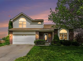 1000 Lofton Dr, Clayton, OH 45315