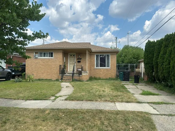 20810 Gardner St, Oak Park, MI 48237