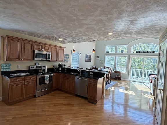 2nd image of 97 Portland Ave