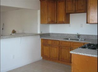 11758 Chamberlaine Ave, Adelanto, CA 92301
