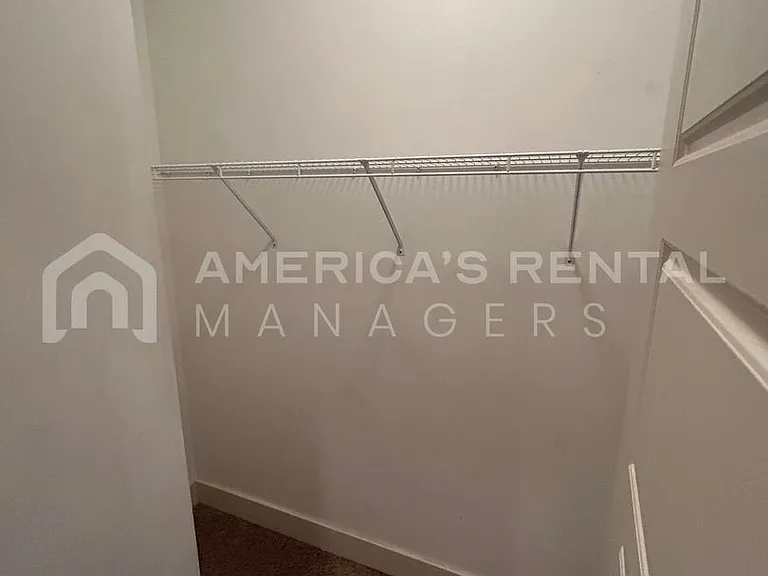 860 Kent Dr — Photo 13