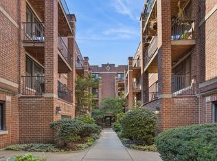 2106 N Seminary Ave APT 3, Chicago, IL 60614