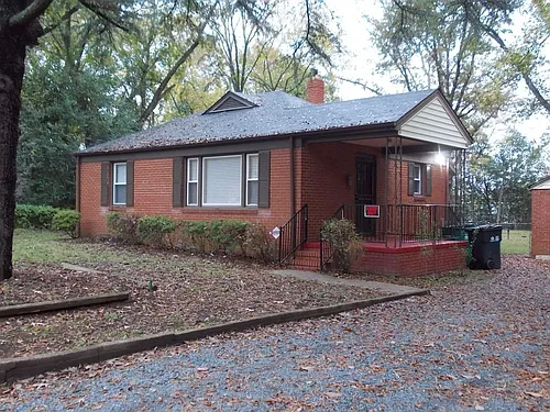 2746 Dogwood Ave Photo 1