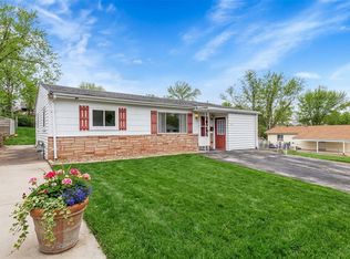 209 Lindy Blvd, Ballwin, MO 63021