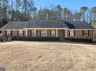 105 Walden Way, Fayetteville, GA 30214