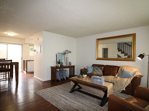 3rd image of 1314 Galleon Way APT 4