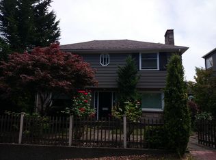 2216 12th Ave E, Seattle, WA 98102