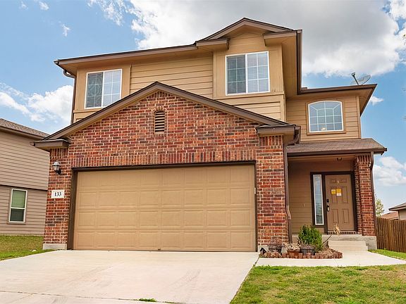 3rd image of 133 Linden Ln