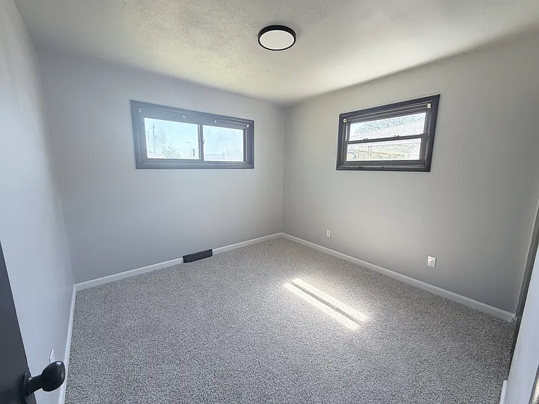 1608 Armand Dr — Photo 9