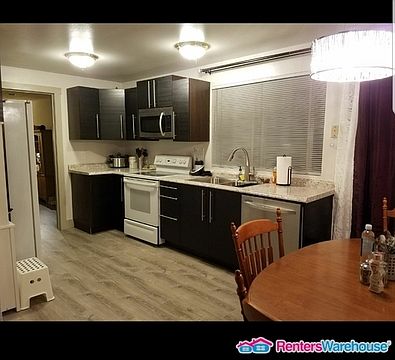 2nd image of 12846 NE 83rd St