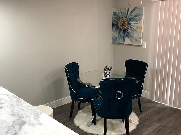 5th image of 3559 Eden Ave