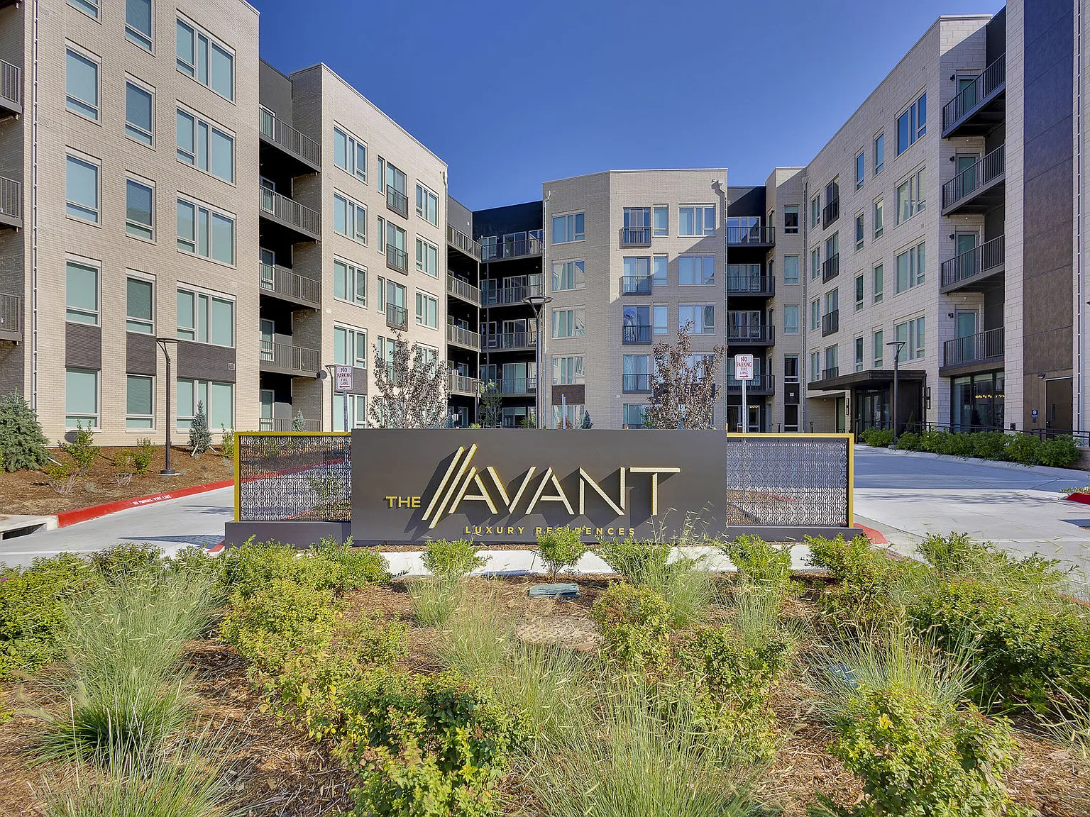 The Avant — Photo 2