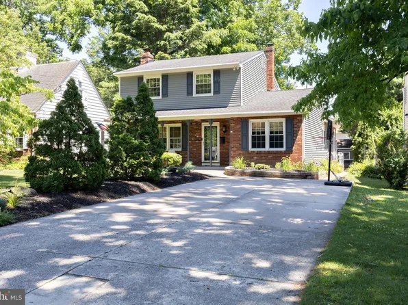 503 W Elma Ave, Laurel Springs, NJ 08021