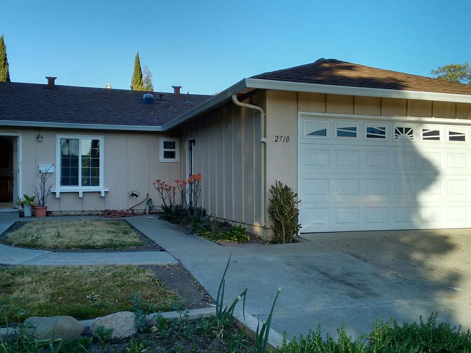 1st image of 2710 Mosswood Dr