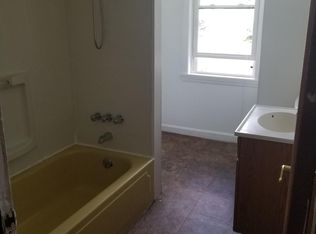 16 Grammont Rd #3, Worcester, MA 01607