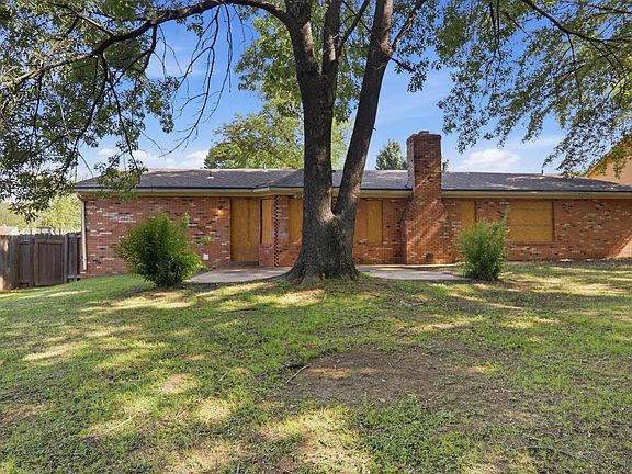 4th image of 5697 Tulip Tree Dr