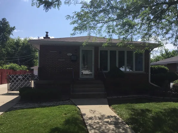 3127 Morgan St, Steger, IL 60475
