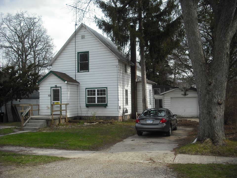 1st image of 915 Masonic Ave