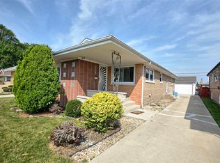 2750 W 85th St, Chicago, IL 60652