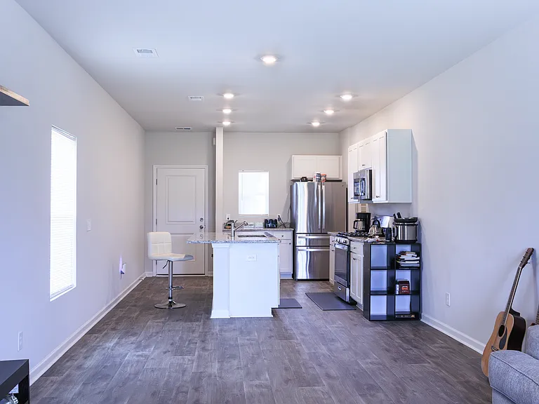 118 Hydrangea Way — Photo 3
