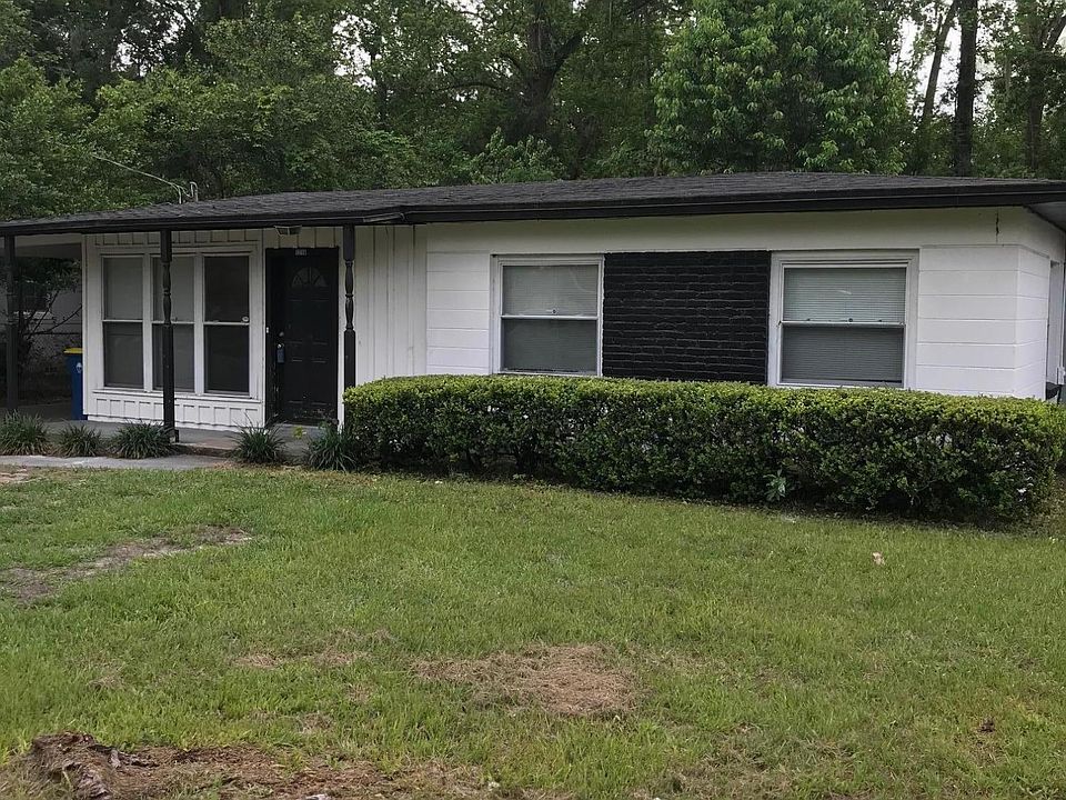 1st image of 1216 Carthage Dr