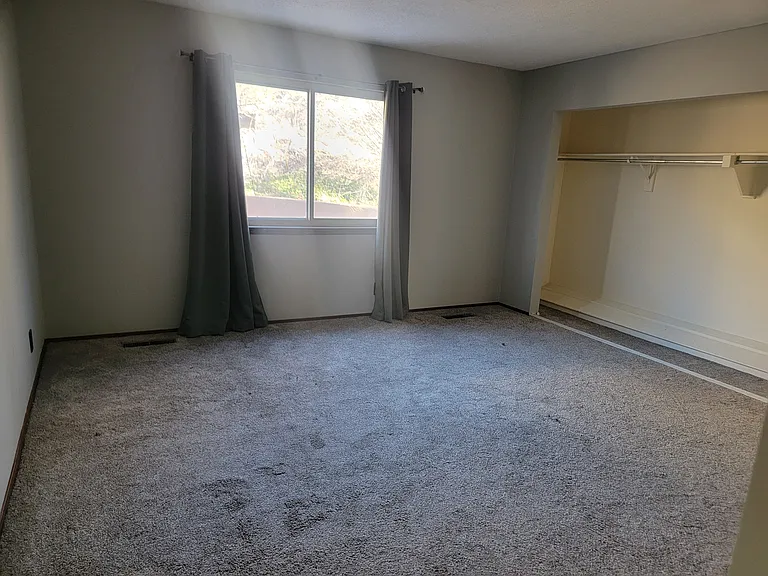 717 Fennel Ct SE — Photo 13