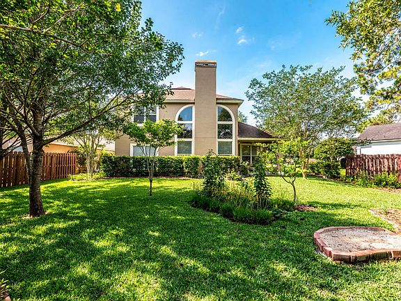5th image of 11711 Dartmoor Ct