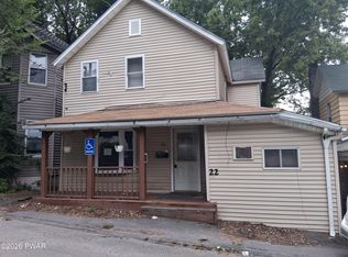 22 Rock St, Carbondale, PA 18407