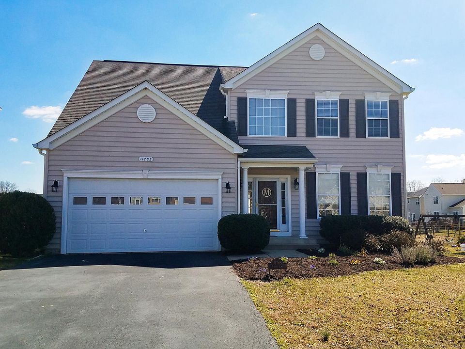 1st image of 11785 Bakers Ln
