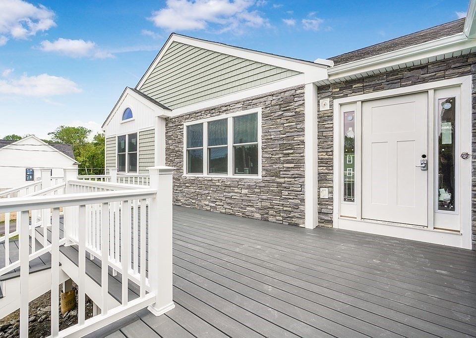 445 Sharps Lot Rd, Swansea, MA 02777 Zillow