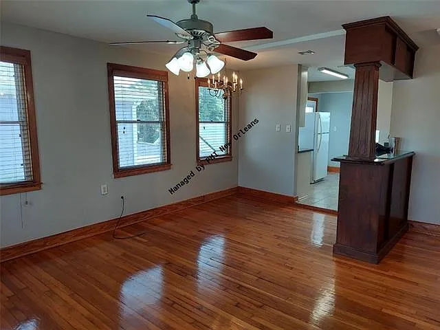 2 bed, 1.0 bath, 1000 sqft, $1,300 — Photo 3