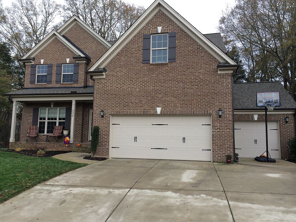 2nd image of 232 Bergen Ln
