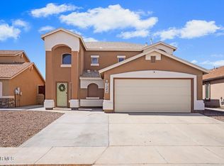 7040 Copper Town Dr, El Paso, TX 79934
