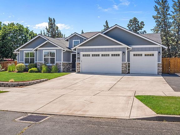 2nd image of 63337 Stonewood Dr