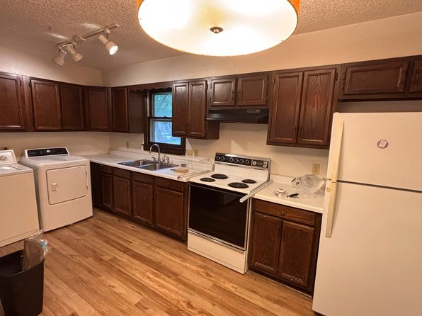 500 W Van Buren Ave #1
