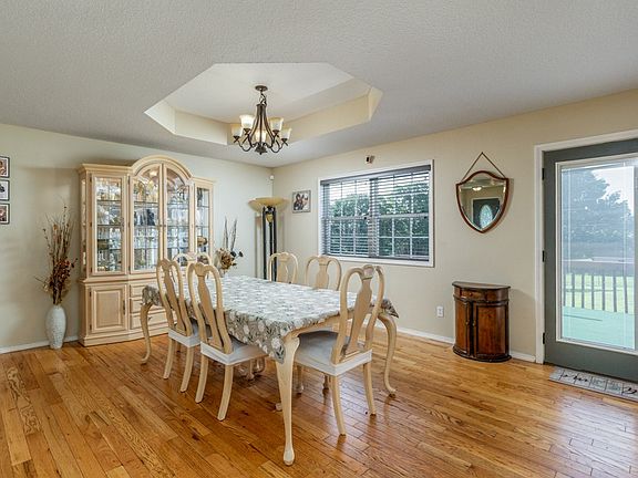 5th image of 20485 Stagecoach Rd