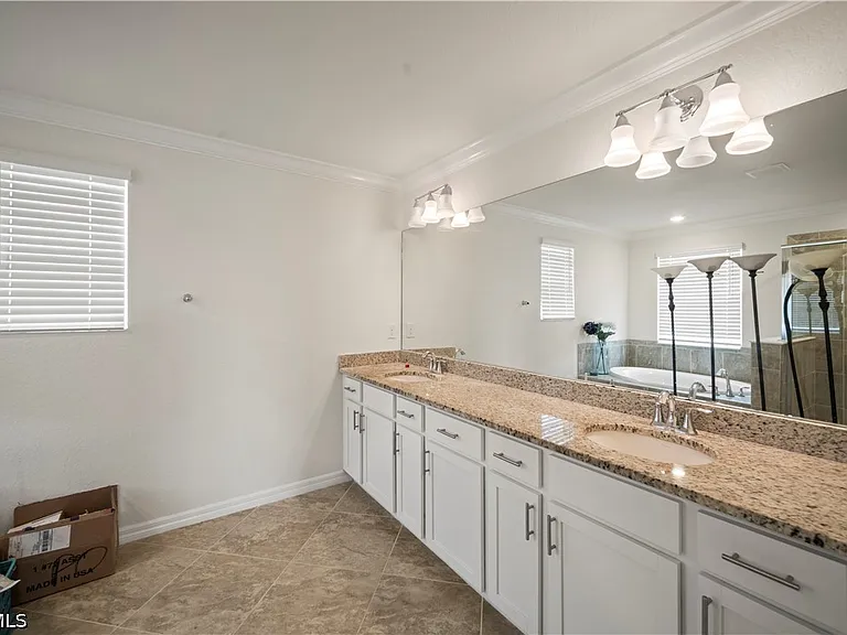 4234 Bluegrass Dr — Photo 22