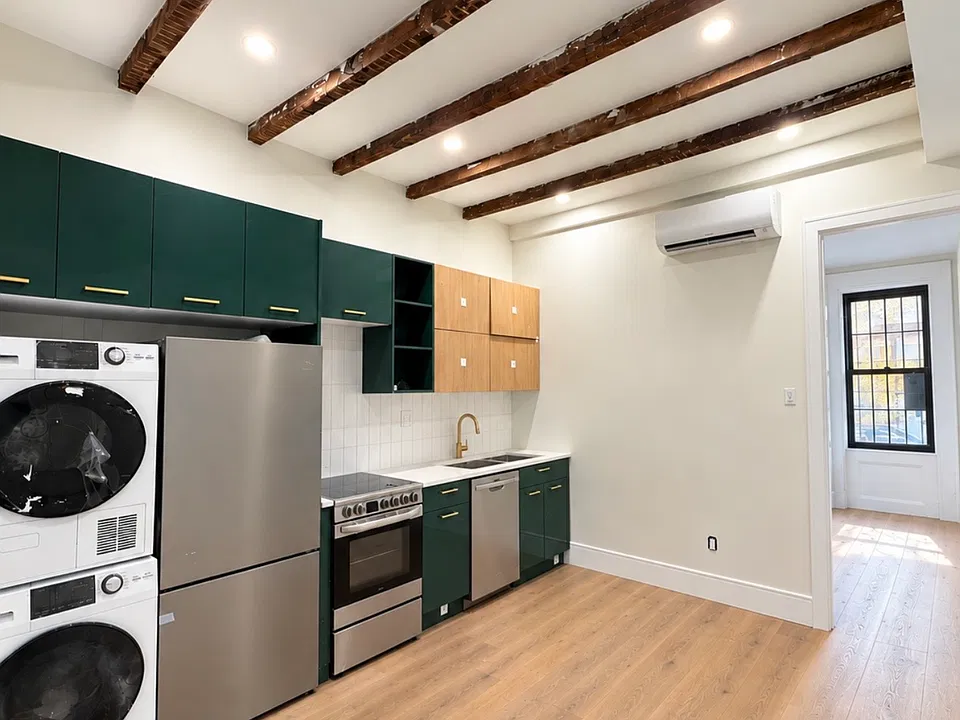 59 Duffield St #2