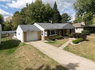 1401 Seminole St, Kalamazoo, MI 49006