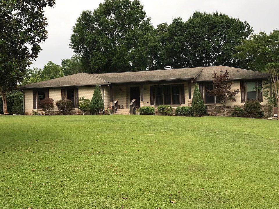 1st image of 15422 Bridgeview Dr