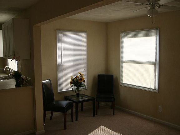 4th image of 3304 Nelson St
