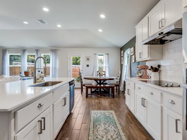 21102 Winslow Cove, Lago Vista, TX 78645