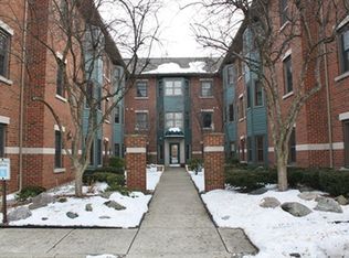 33111 Orchard St #3, Farmington, MI 48336
