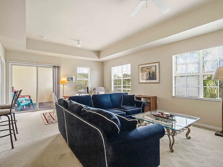 1000 Villagio Cir #201 — Photo 3