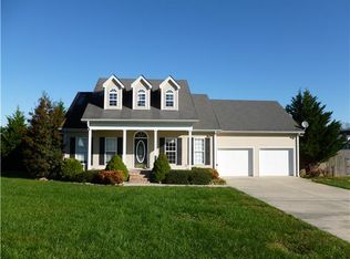 149 Falcon Dr, Manchester, TN 37355