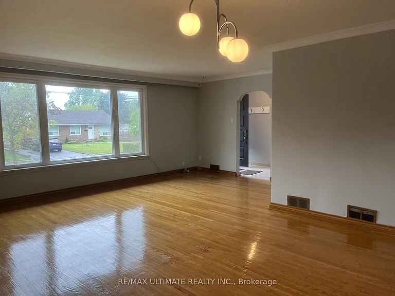 65 Exbury Rd #MAIN — Photo 10
