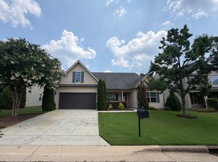 82 Kenilworth St, Clayton, NC 27527