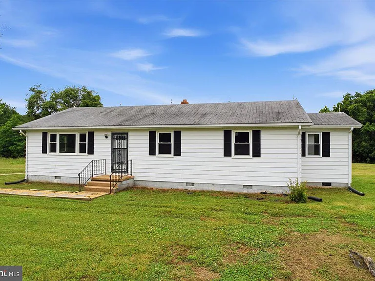 38125 Louis Thomas Rd — Photo 4